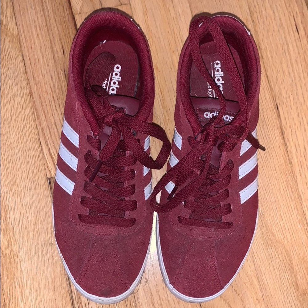 Maroon Adidas Sneakers 👟